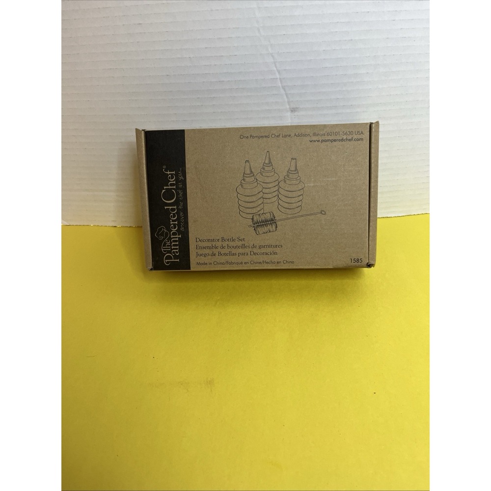 Pampered Chef Easy Accent Decorator Bottle Set #1585 Cookie Cake With Box New